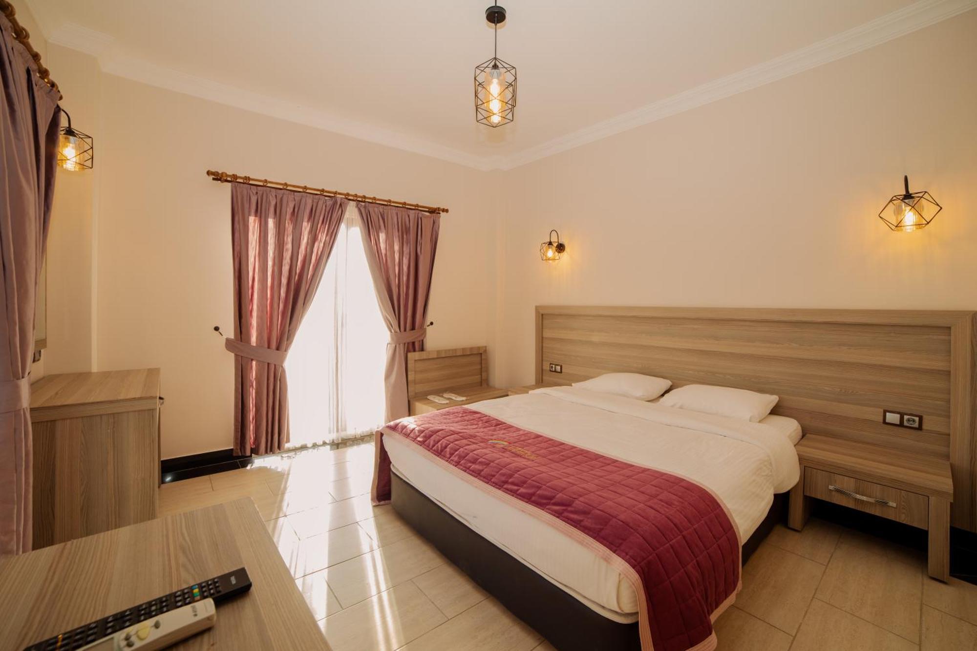 İmroz Kuzey Park Hotel מראה חיצוני תמונה